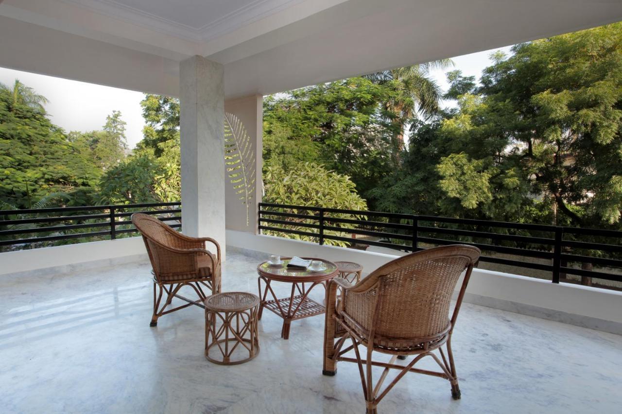 Mimosa Udaipur Bed and Breakfast Eksteriør billede
