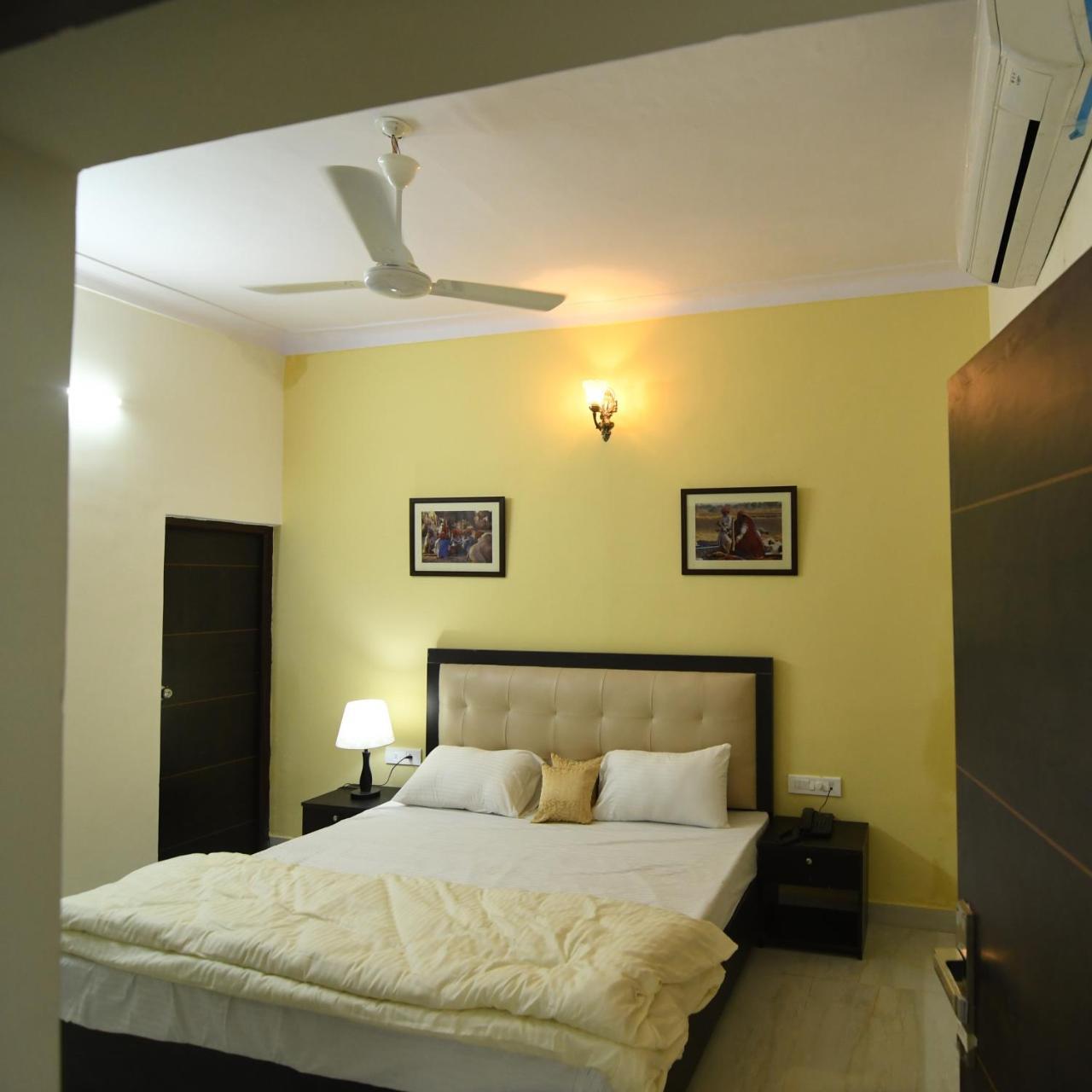 Mimosa Udaipur Bed and Breakfast Eksteriør billede